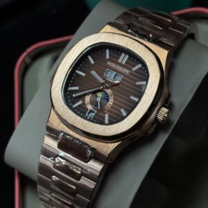 Patek Philippe Nautilus 5726 Rose Gold Tone Brown Dial Annual Calendar & Moonphase – Men’s 42mm Automatic Watch