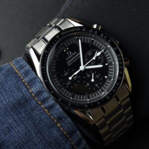 Omega Speedmaster Moonwatch 50th Anniversary Snoopy Edition Men's Watch – Silver Black