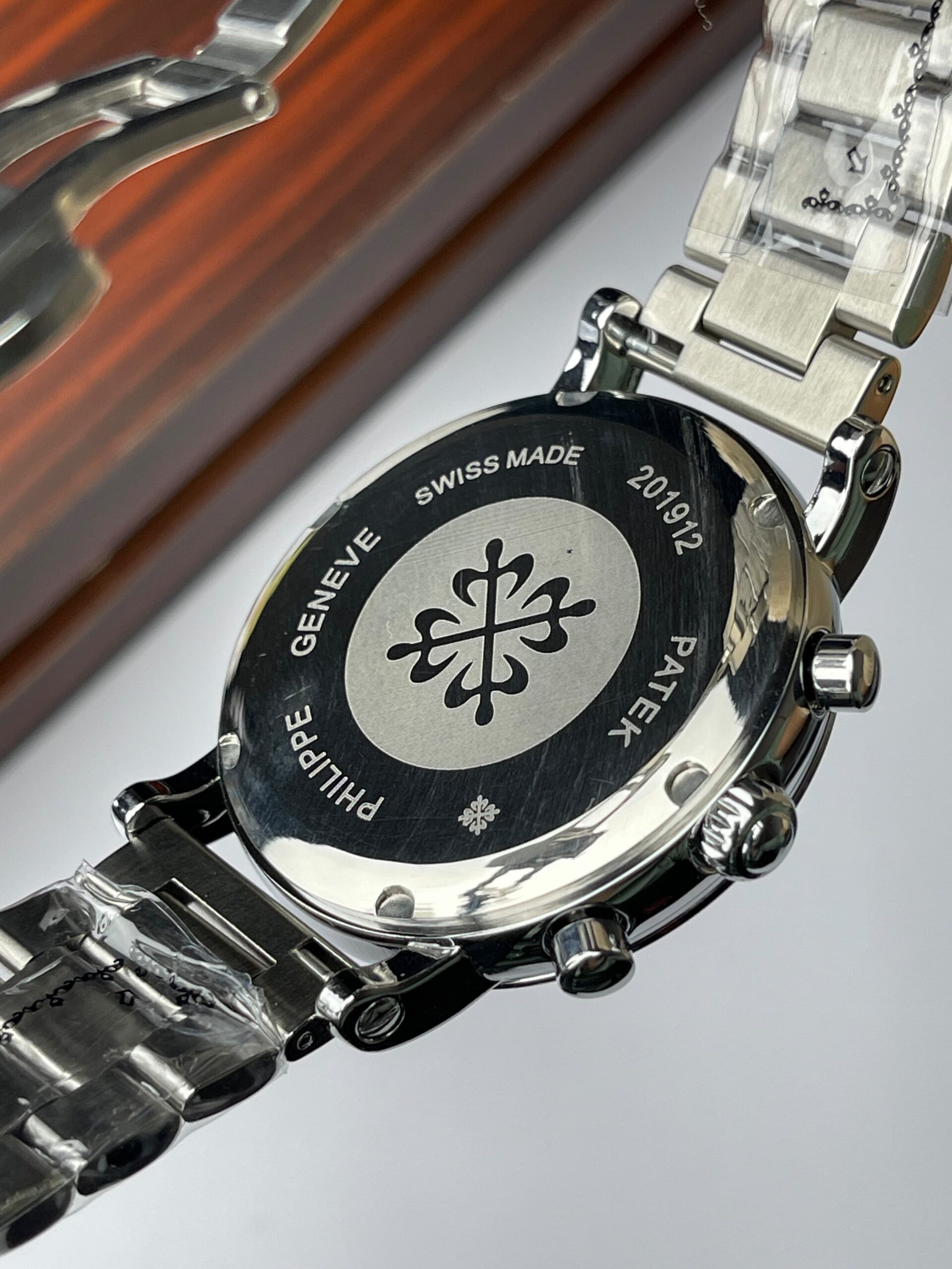 Patek Philippe Premium Quality Chronograph Quartz Watch for Men – Silver White - Image 6